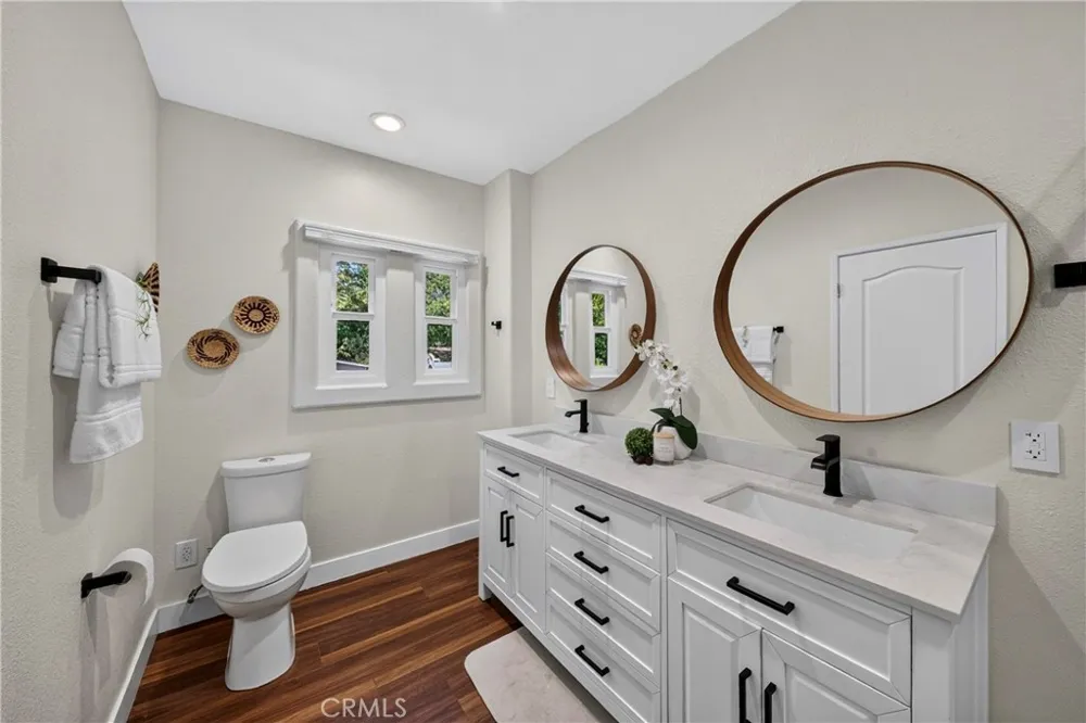 382 Idaho Pasadena, CA 91103