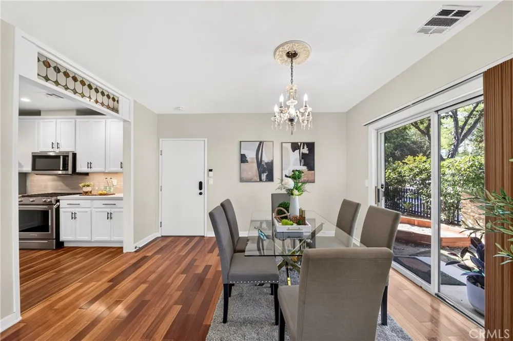 382 Idaho Pasadena, CA 91103
