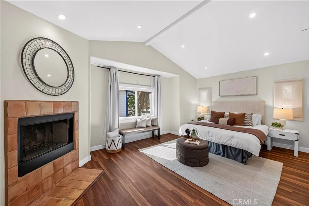 382 Idaho Pasadena, CA 91103
