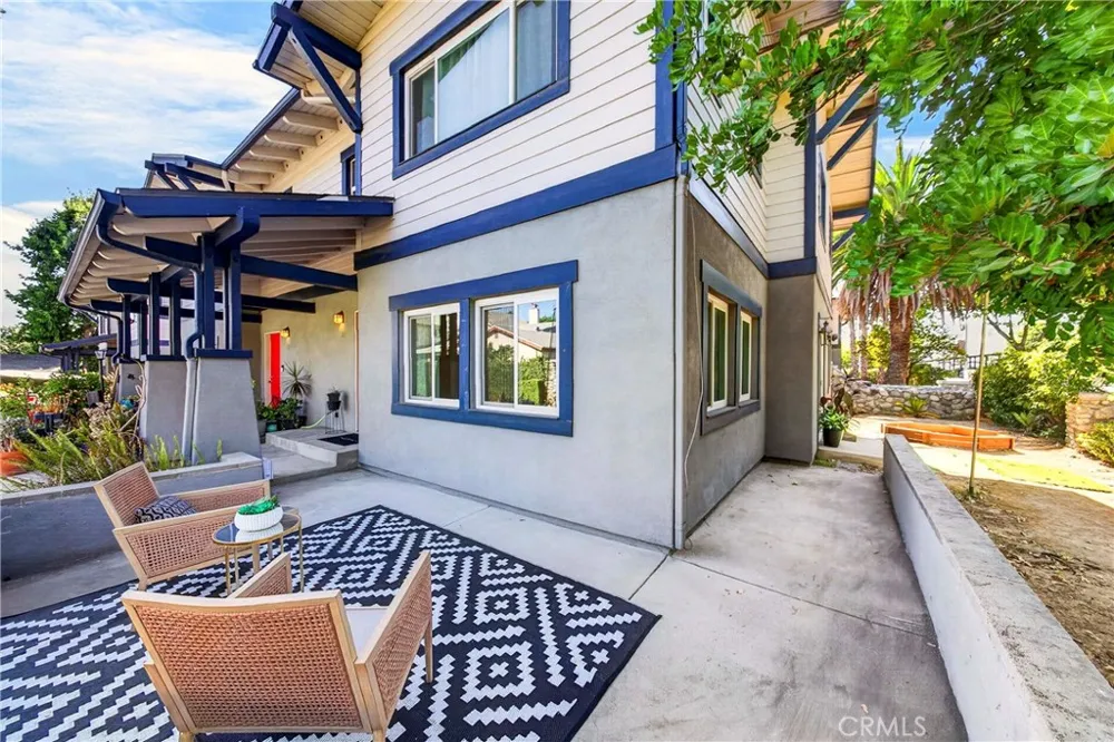 382 Idaho Pasadena, CA 91103