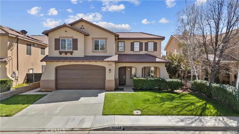 29052 Madrid Place Castaic, CA 91384