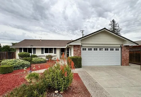 2803 Ivywood Court