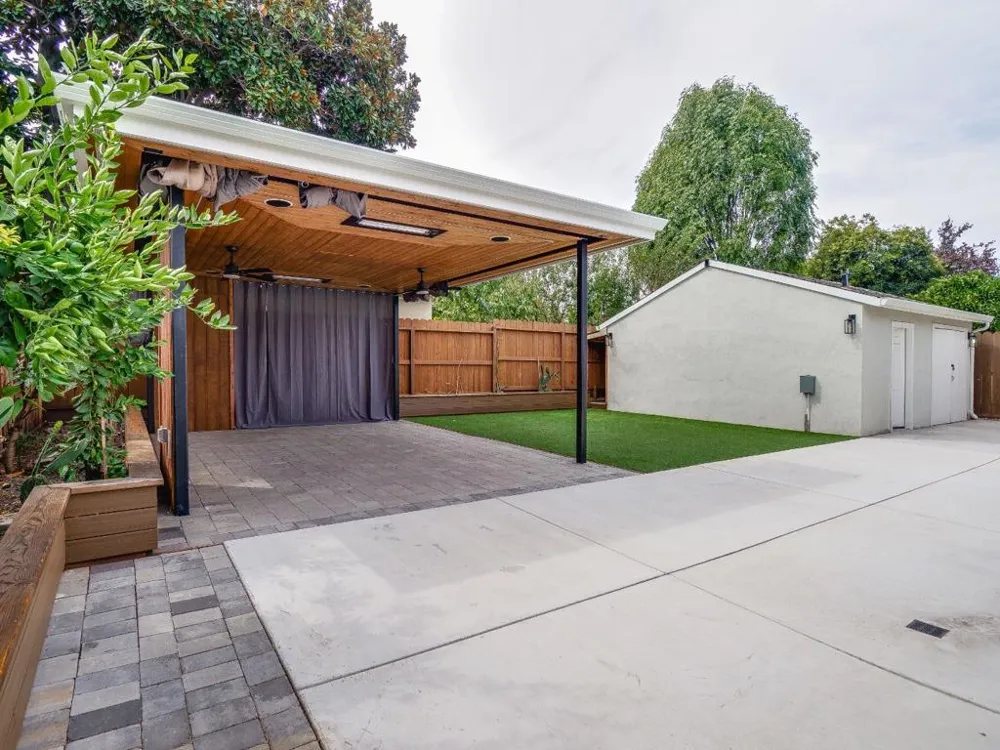 2082 Randolph Drive San Jose, CA 95128