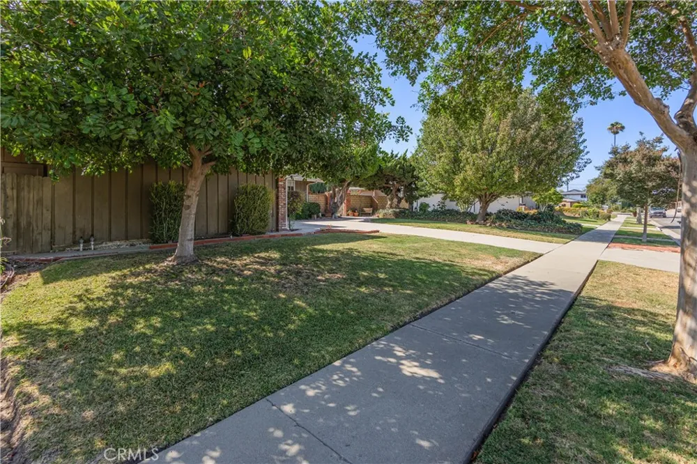 2737 Fragancia Avenue Hacienda Heights, CA 91745