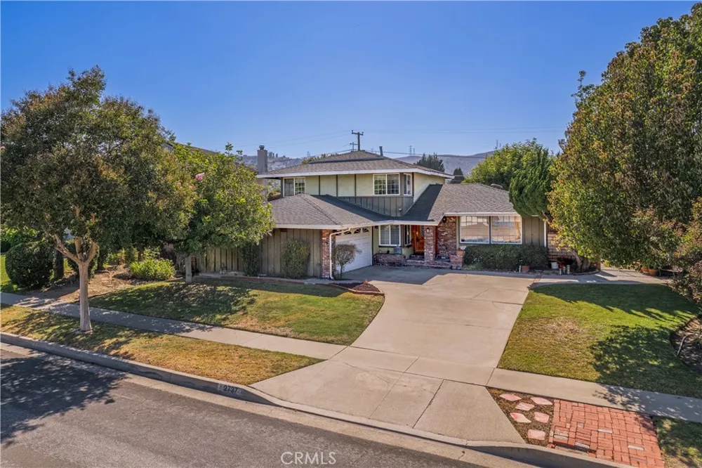 2737 Fragancia Avenue Hacienda Heights, CA 91745