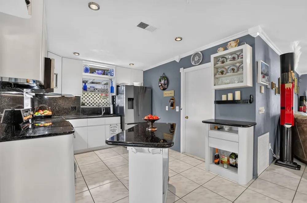 11078 Delta Circle Boca Raton, FL 33428