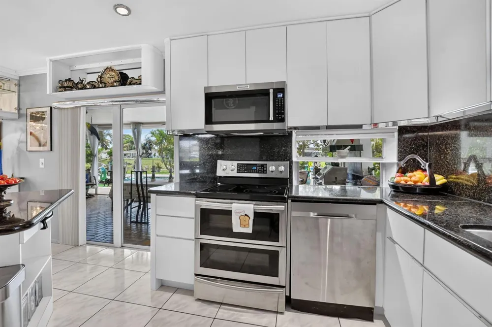 11078 Delta Circle Boca Raton, FL 33428