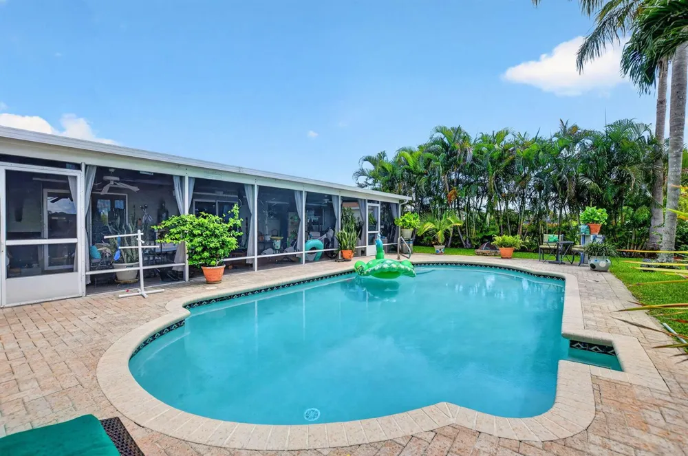 11078 Delta Circle Boca Raton, FL 33428
