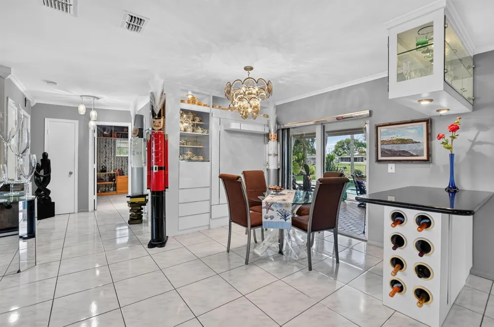 11078 Delta Circle Boca Raton, FL 33428