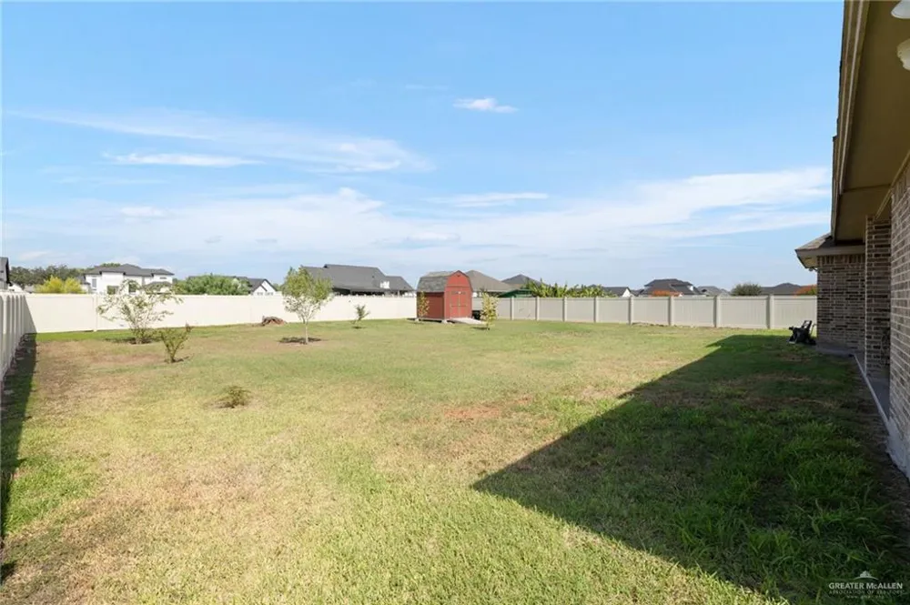 2110 Thacker Lane Harlingen, TX 78552