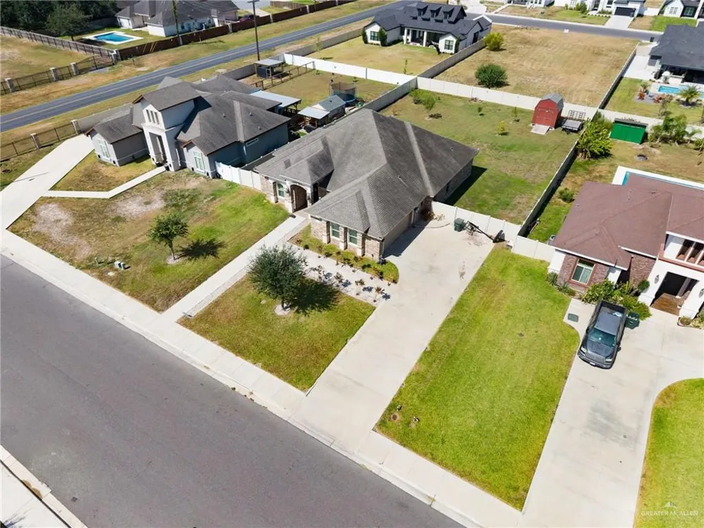 2110 Thacker Lane Harlingen, TX 78552