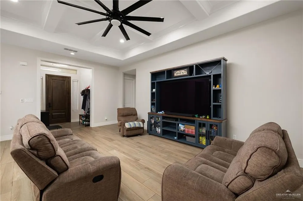 2110 Thacker Lane Harlingen, TX 78552