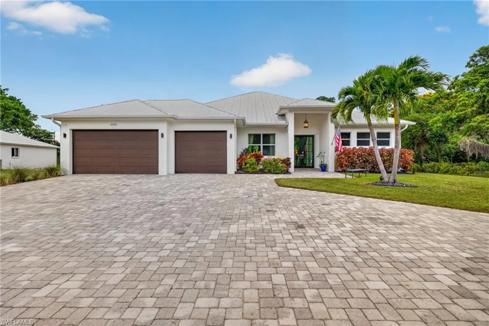 27150 Rue De Paix Bonita Springs, FL 34135