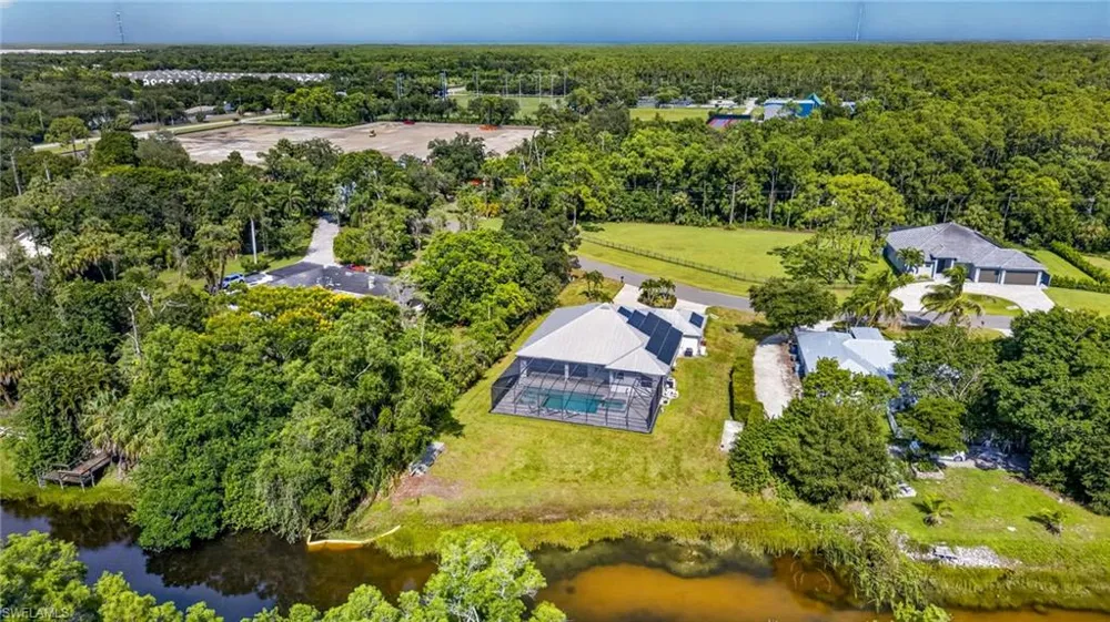 27150 Rue De Paix Bonita Springs, FL 34135