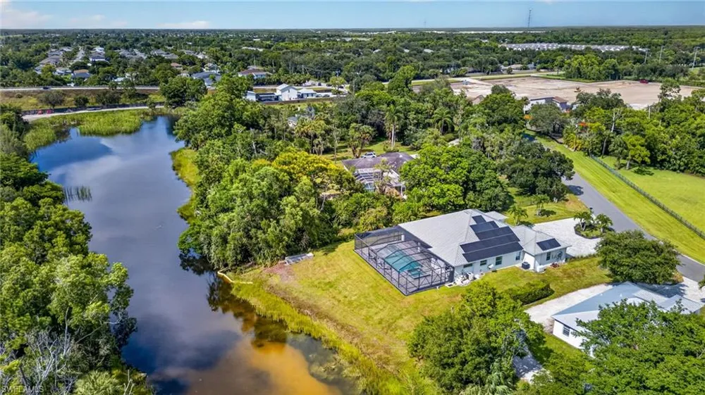 27150 Rue De Paix Bonita Springs, FL 34135