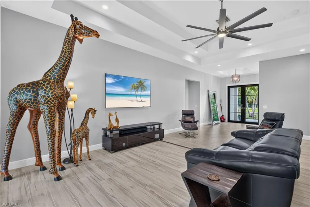 27150 Rue De Paix Bonita Springs, FL 34135