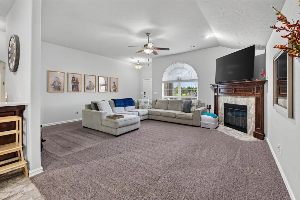 13399 E 134th Street Collinsville, OK 74021