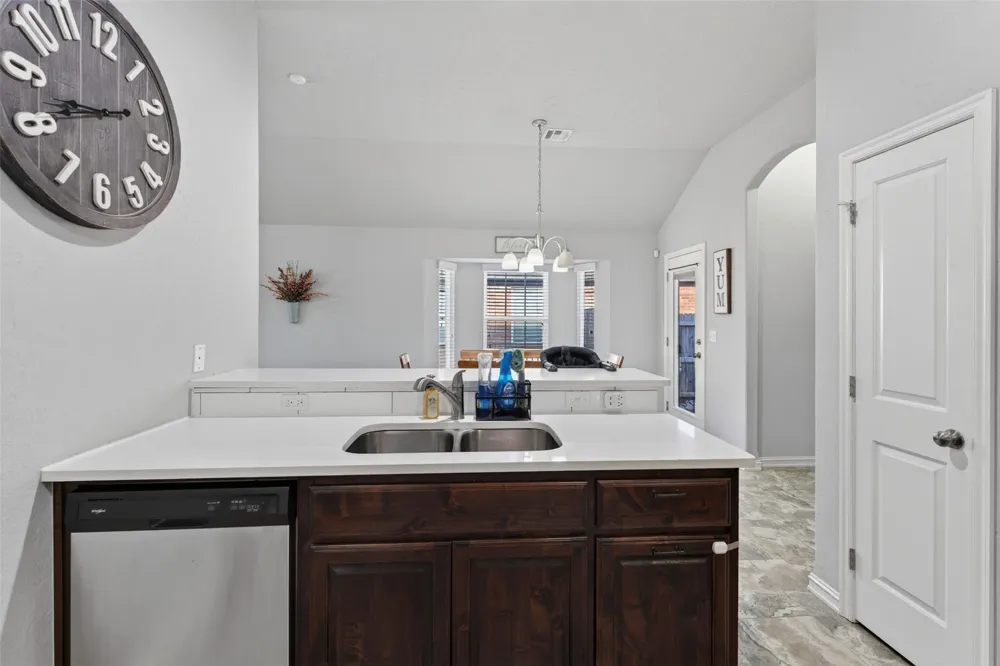 13399 E 134th Street Collinsville, OK 74021