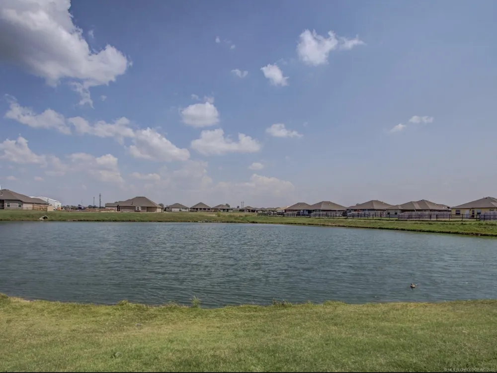 13399 E 134th Street Collinsville, OK 74021