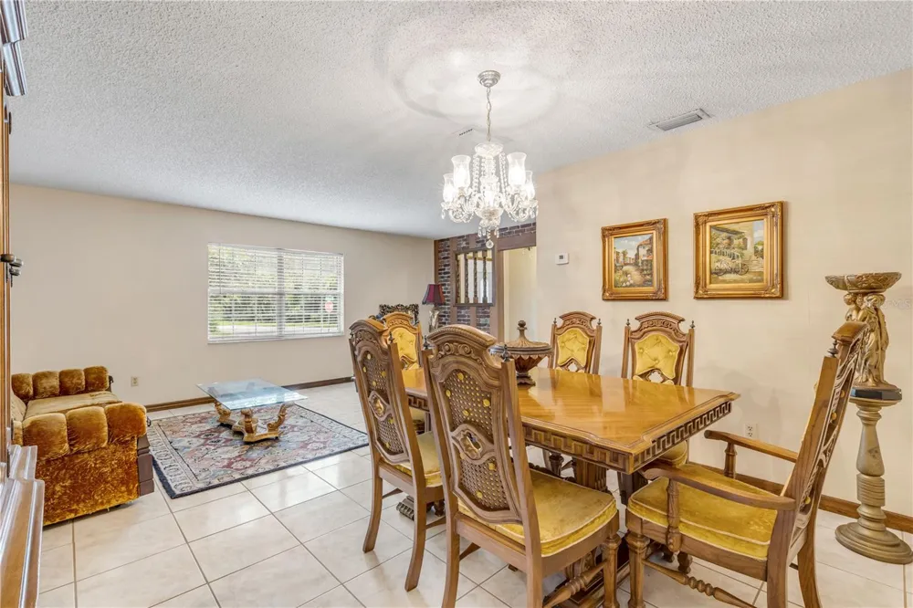 802 SYLVIA DRIVE Deltona, FL 32725