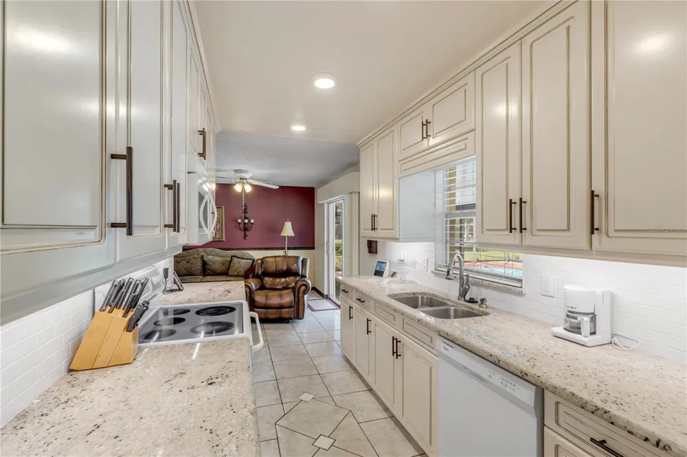 802 SYLVIA DRIVE Deltona, FL 32725