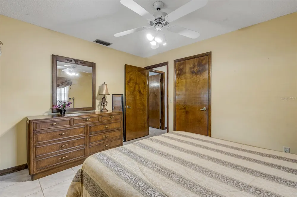 802 SYLVIA DRIVE Deltona, FL 32725