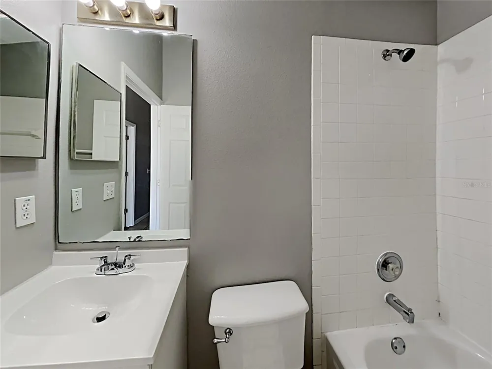 7135 EDGEWATER SHORES COURT Orlando, FL 32810