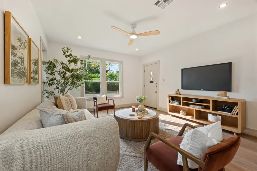 3304 Harris Park Avenue Austin, TX 78705