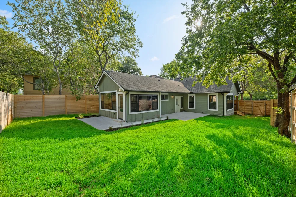 3304 Harris Park Avenue Austin, TX 78705