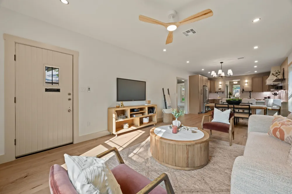 3304 Harris Park Avenue Austin, TX 78705
