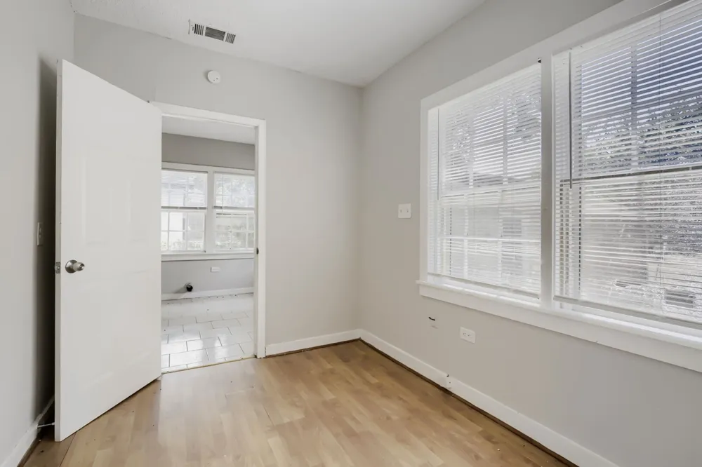 1050 Dubois Street Denison, TX 75020