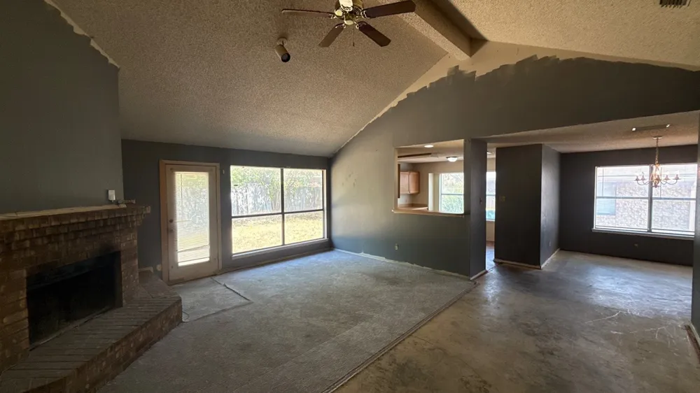 914 Larue Drive Cedar Hill, TX 75104
