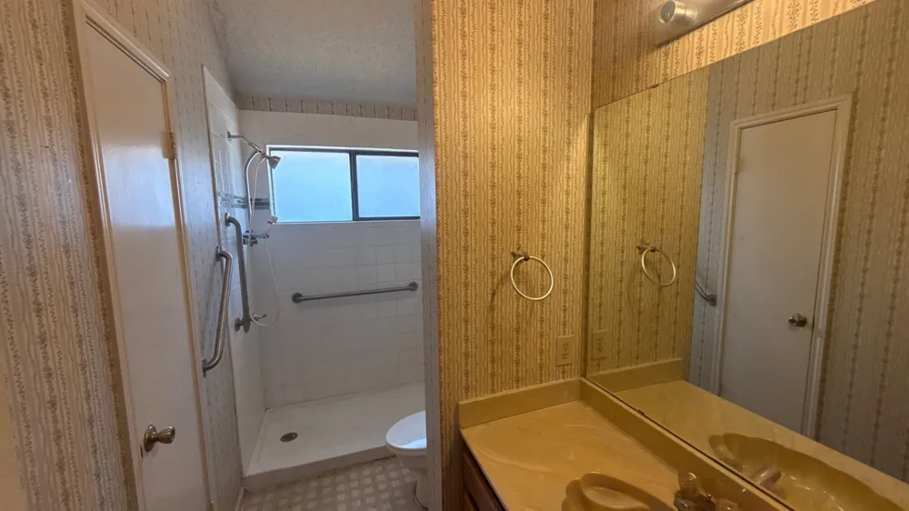 914 Larue Drive Cedar Hill, TX 75104