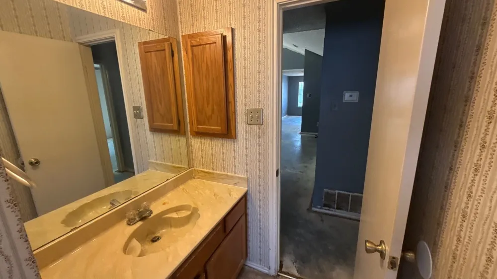 914 Larue Drive Cedar Hill, TX 75104