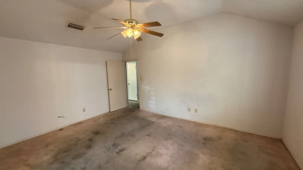 914 Larue Drive Cedar Hill, TX 75104