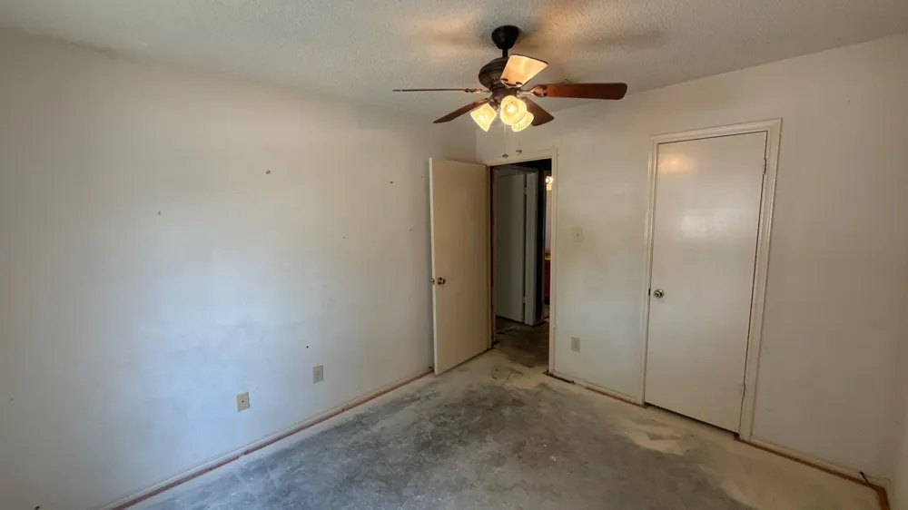 914 Larue Drive Cedar Hill, TX 75104