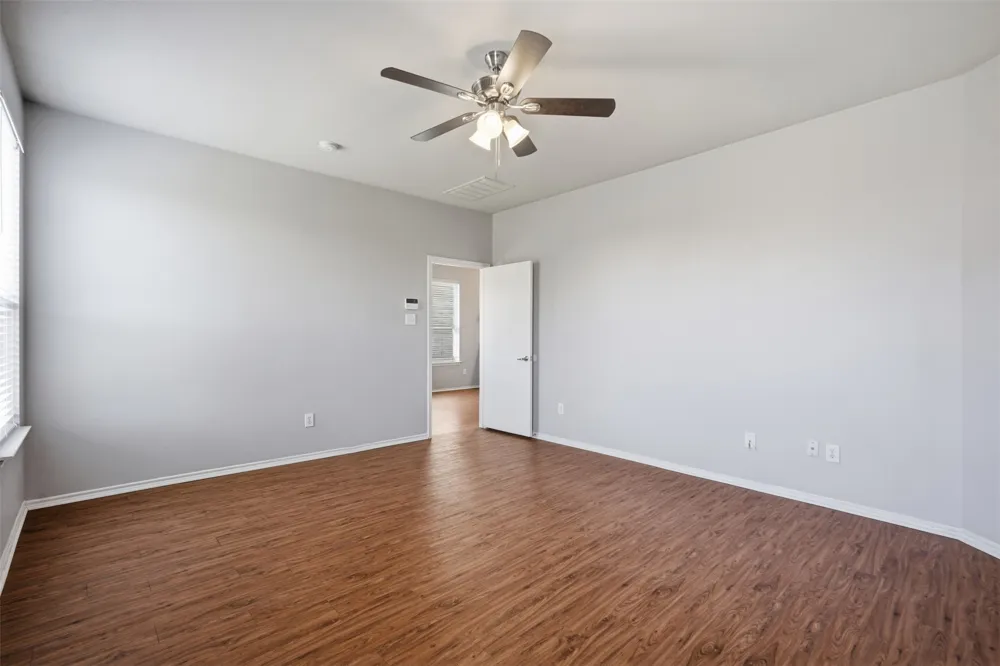 1113 Beaverwood Lane Crowley, TX 76036