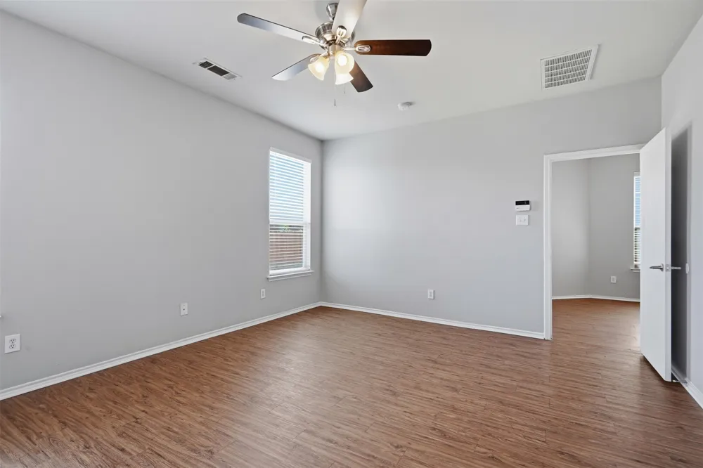 1113 Beaverwood Lane Crowley, TX 76036