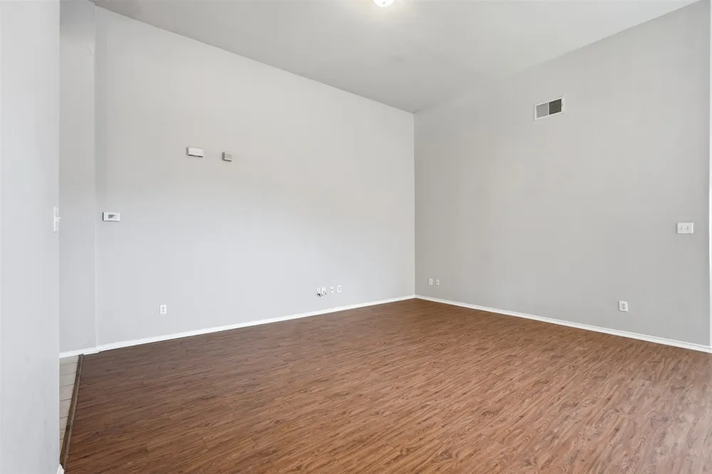 1113 Beaverwood Lane Crowley, TX 76036