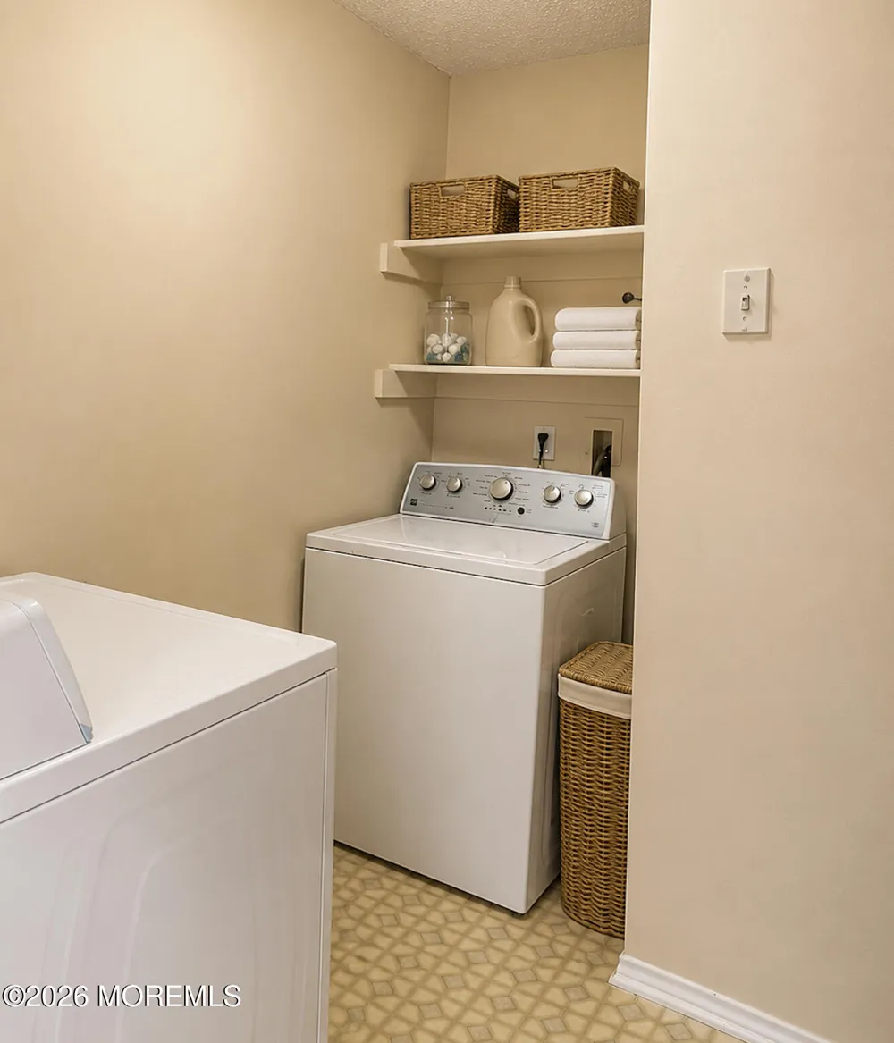 17 Old Orchard Lane Ocean, NJ 07712