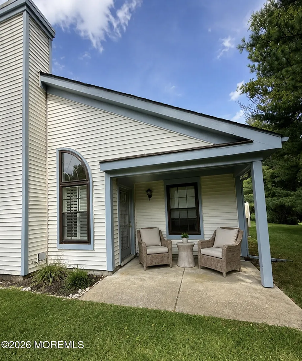 17 Old Orchard Lane Ocean, NJ 07712