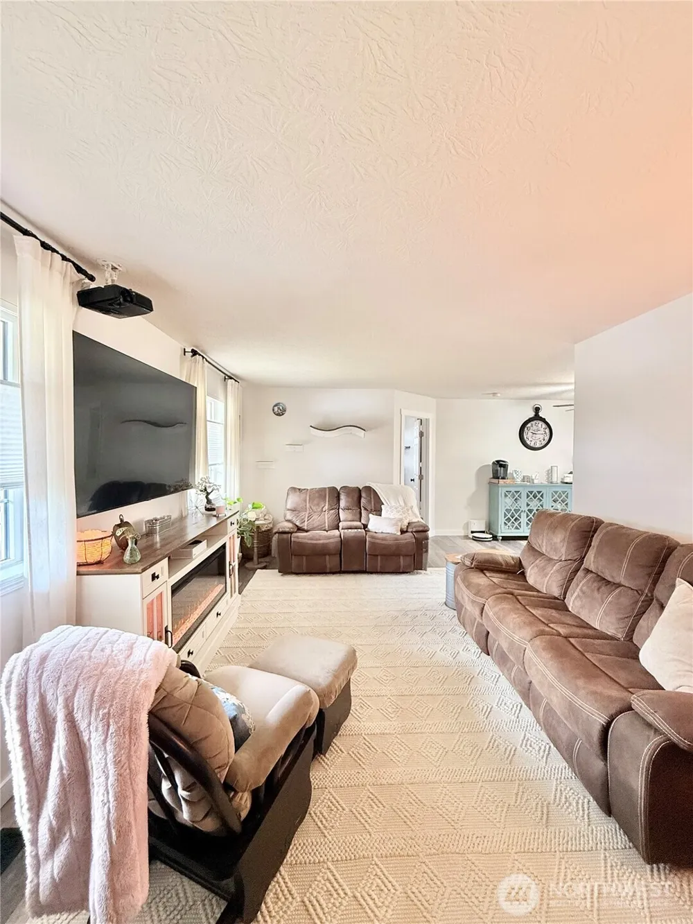 4 River Overlook Street Omak, WA 98841