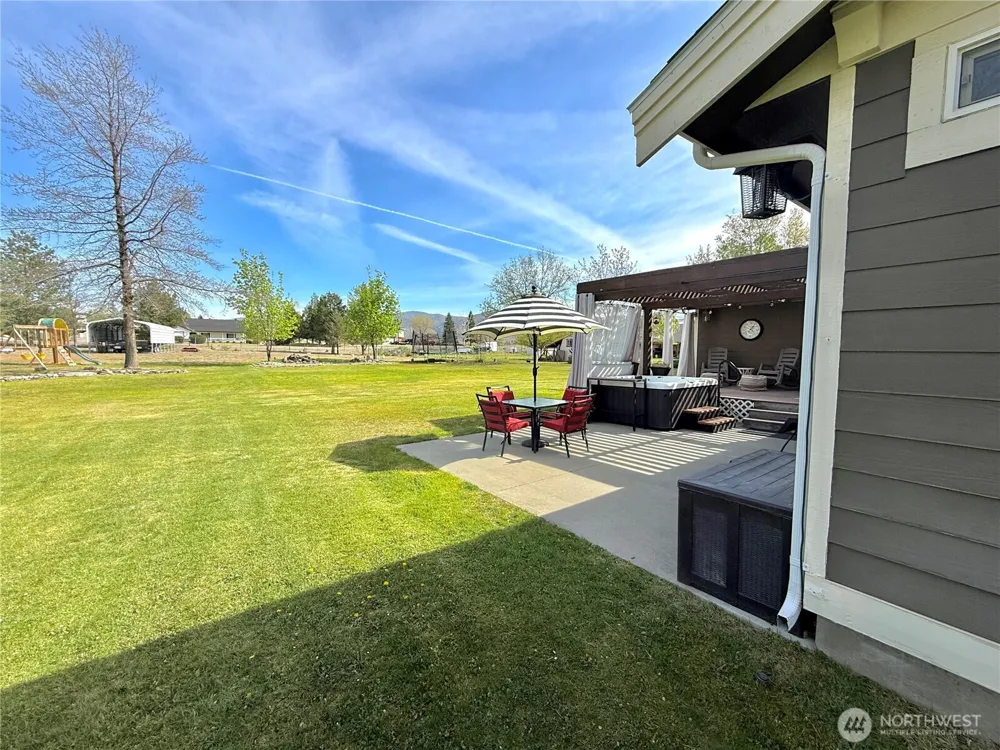 4 River Overlook Street Omak, WA 98841