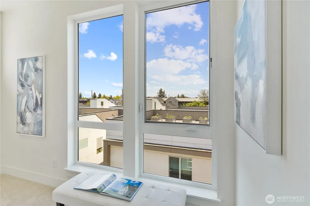 9013 14th Avenue SW Seattle, WA 98106
