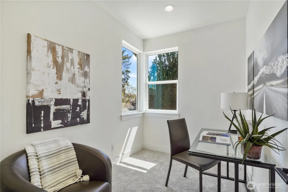 9013 14th Avenue SW Seattle, WA 98106