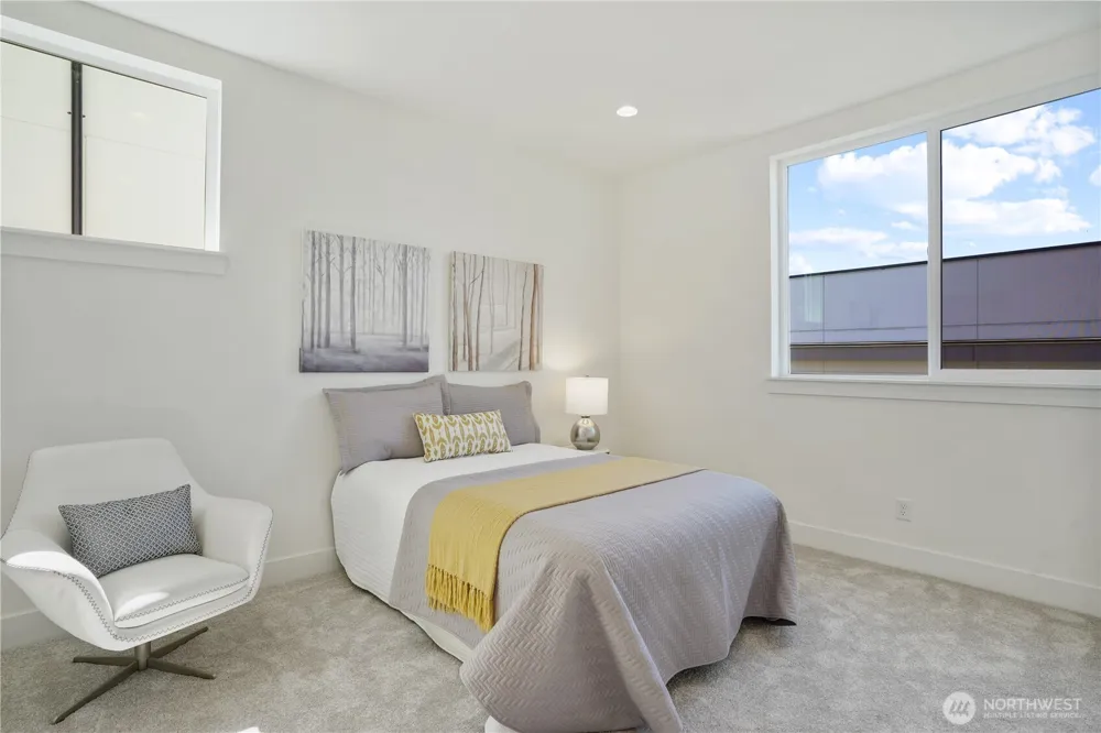 9013 14th Avenue SW Seattle, WA 98106
