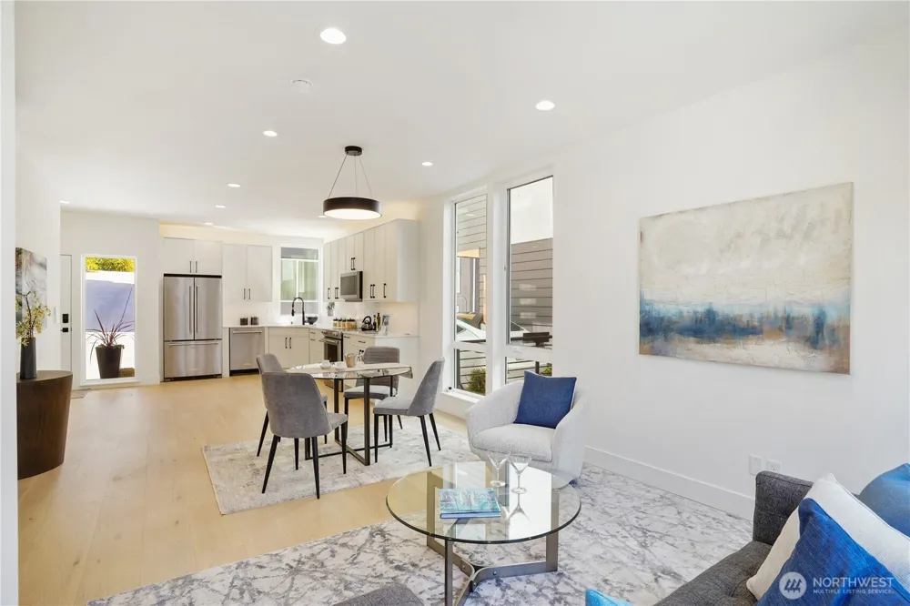 9013 14th Avenue SW Seattle, WA 98106