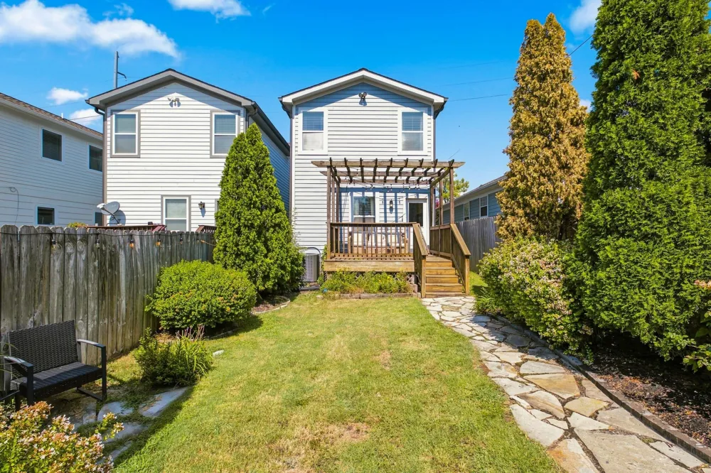 6103A Louisiana Ave Nashville, TN 37209