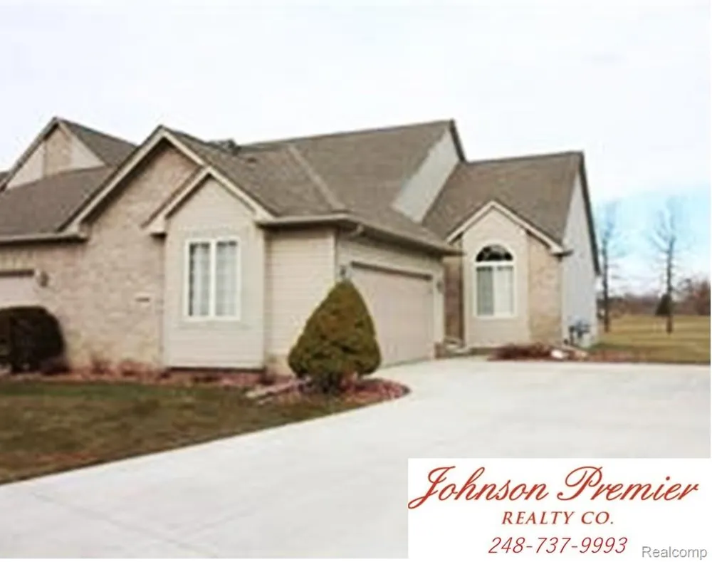 32400 Gateway Drive #3 Romulus City, MI 48174
