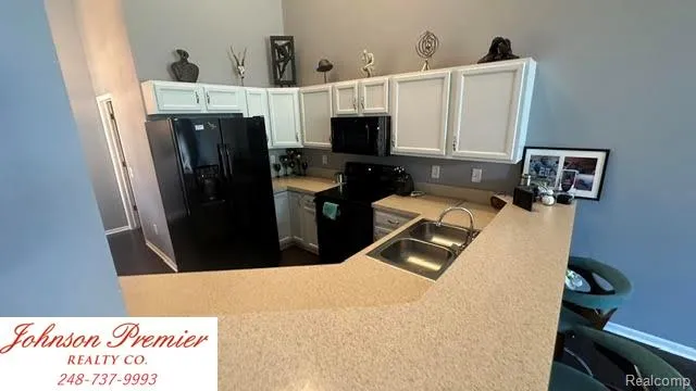 32400 Gateway Drive #3 Romulus City, MI 48174